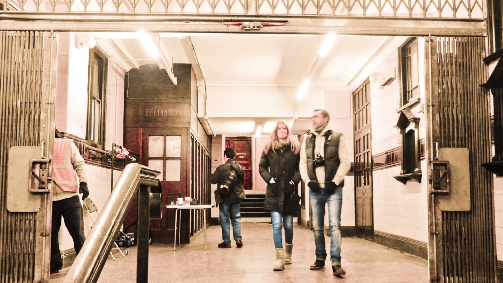 The station was originally called Strand but was renamed Aldwych in 1915 when the nearest Northern Line station became Strand (now, that's Charing Cross)